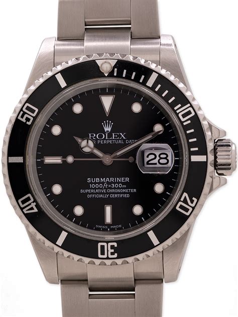 rolex submariner superluminova
